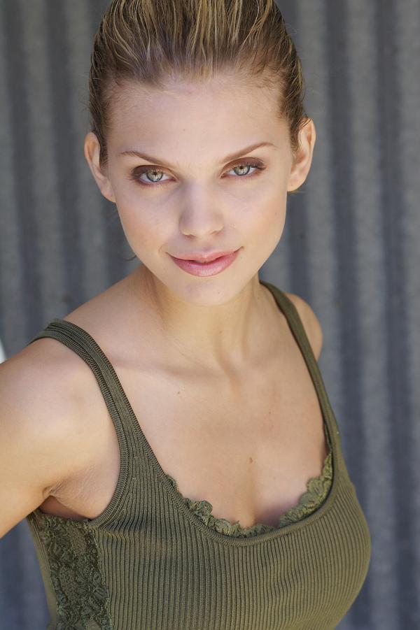 安娜丽尼·麦考德/AnnaLynne McCord-6-40